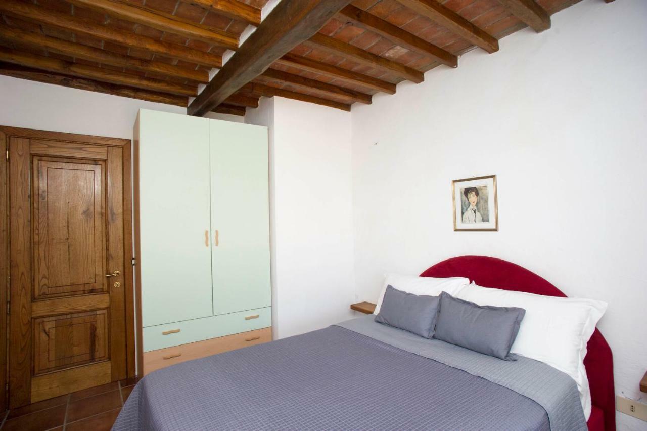 Il Poggio Marcuccio Aparthotel Lacona Luaran gambar
